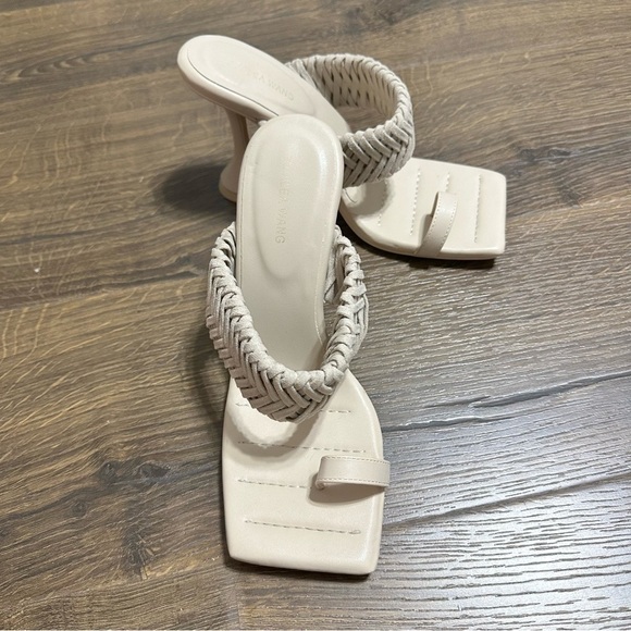 AZALEA WANG TAKE ME ON A VACA STILETTO SANDAL IN NUDE size 8.5 - Picture 5 of 9